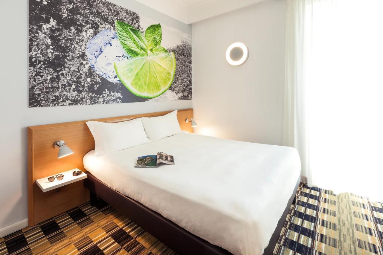Ibis Styles Napoli Garibaldi Hotel Ngoại thất bức ảnh