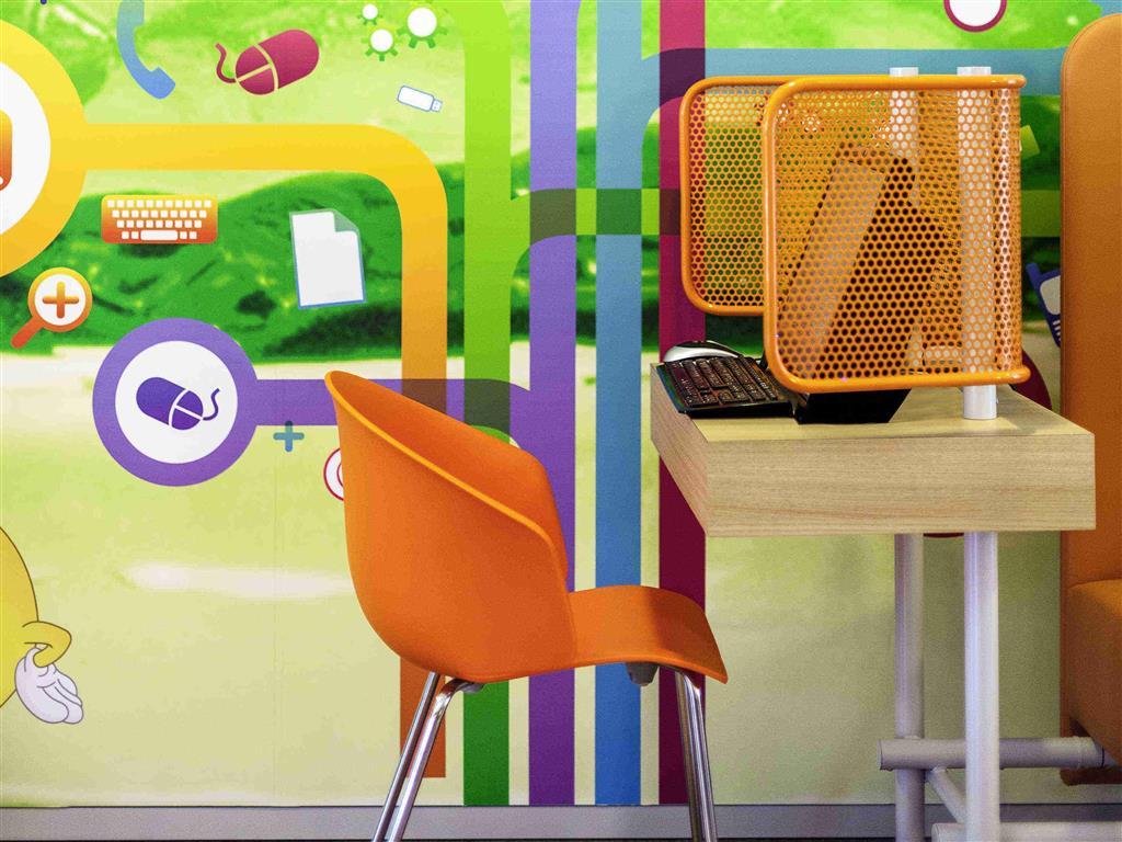 Ibis Styles Napoli Garibaldi Hotel Ngoại thất bức ảnh