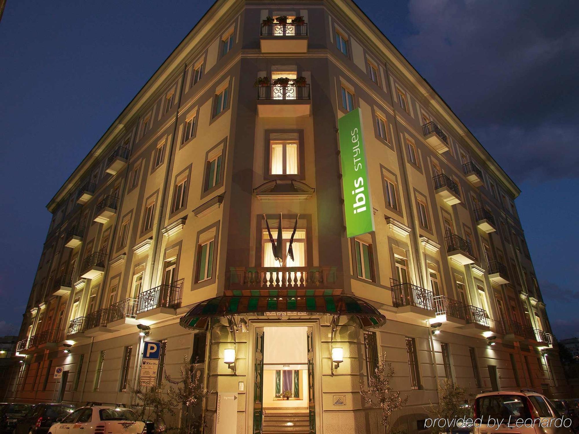 Ibis Styles Napoli Garibaldi Hotel Ngoại thất bức ảnh