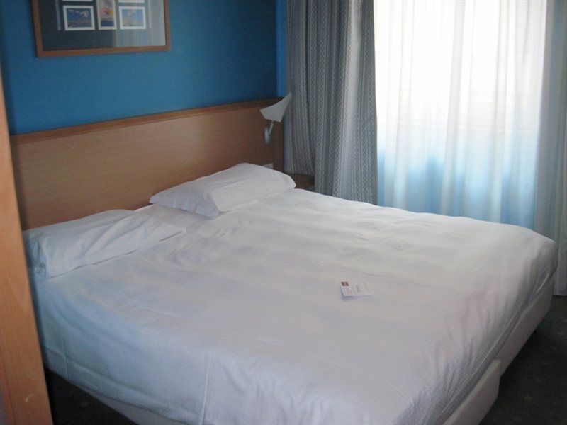 Ibis Styles Napoli Garibaldi Hotel Ngoại thất bức ảnh