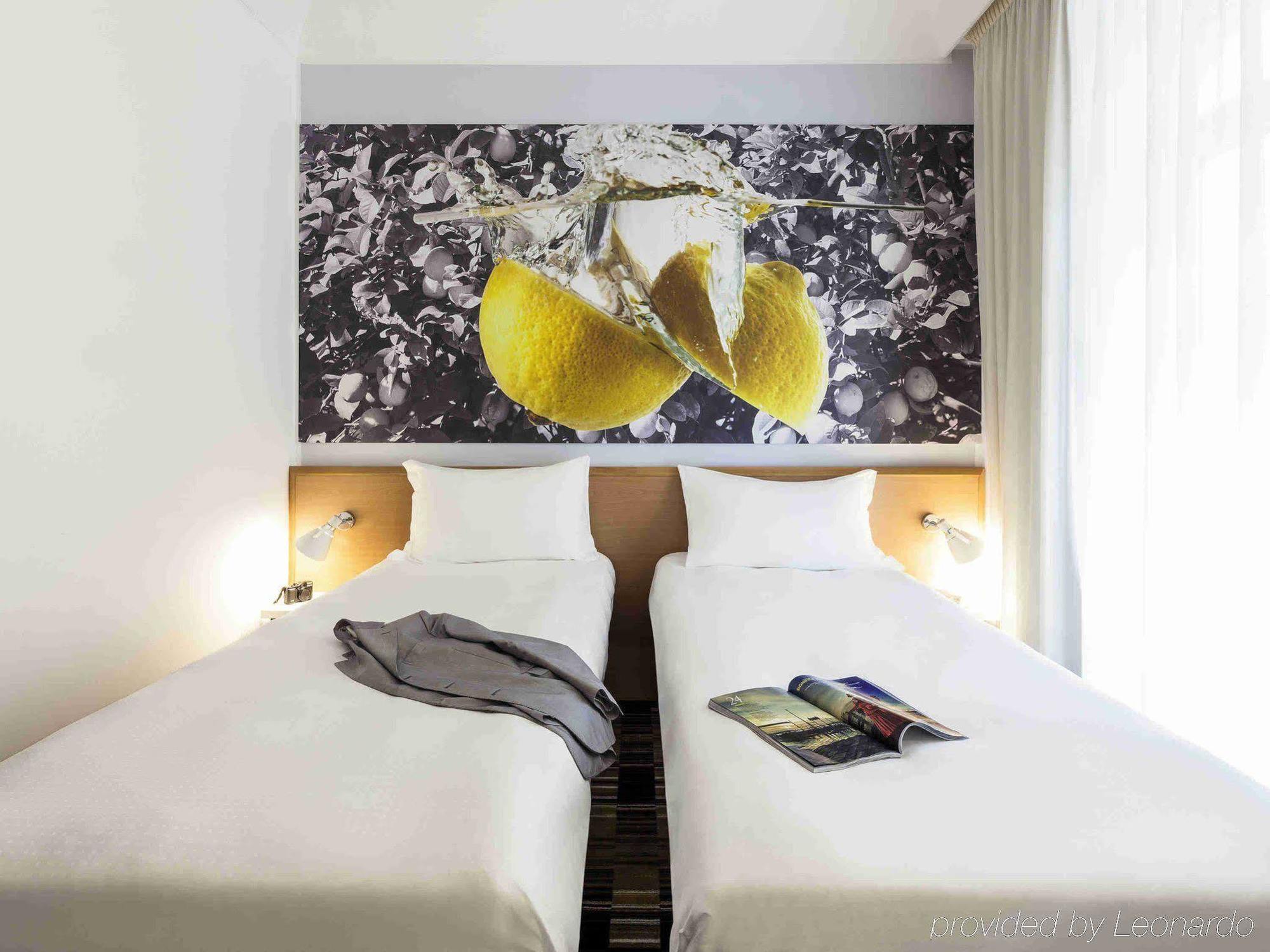 Ibis Styles Napoli Garibaldi Hotel Ngoại thất bức ảnh