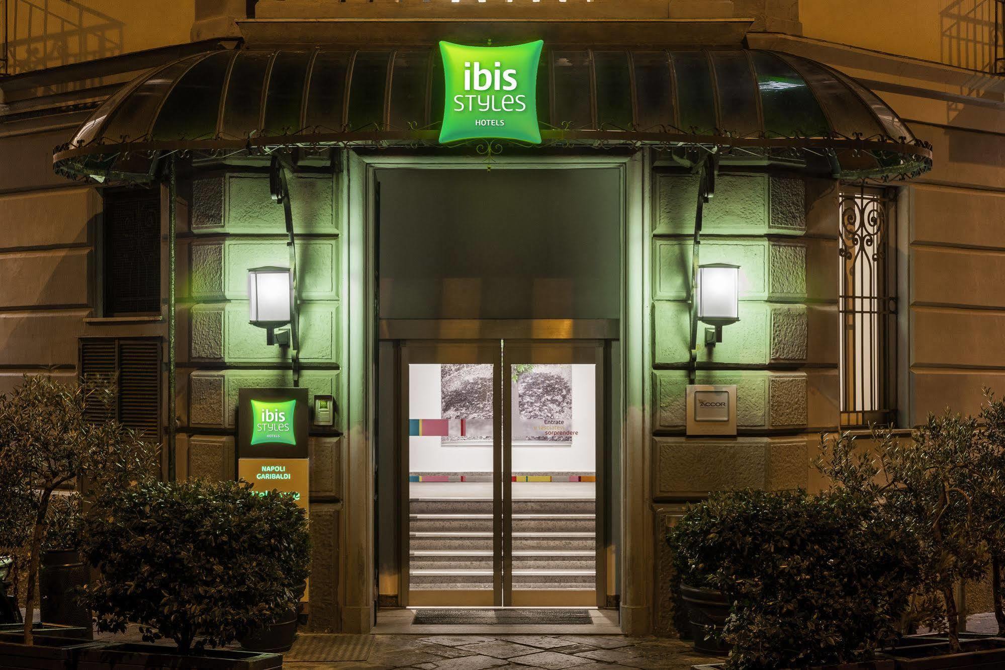 Ibis Styles Napoli Garibaldi Hotel Ngoại thất bức ảnh