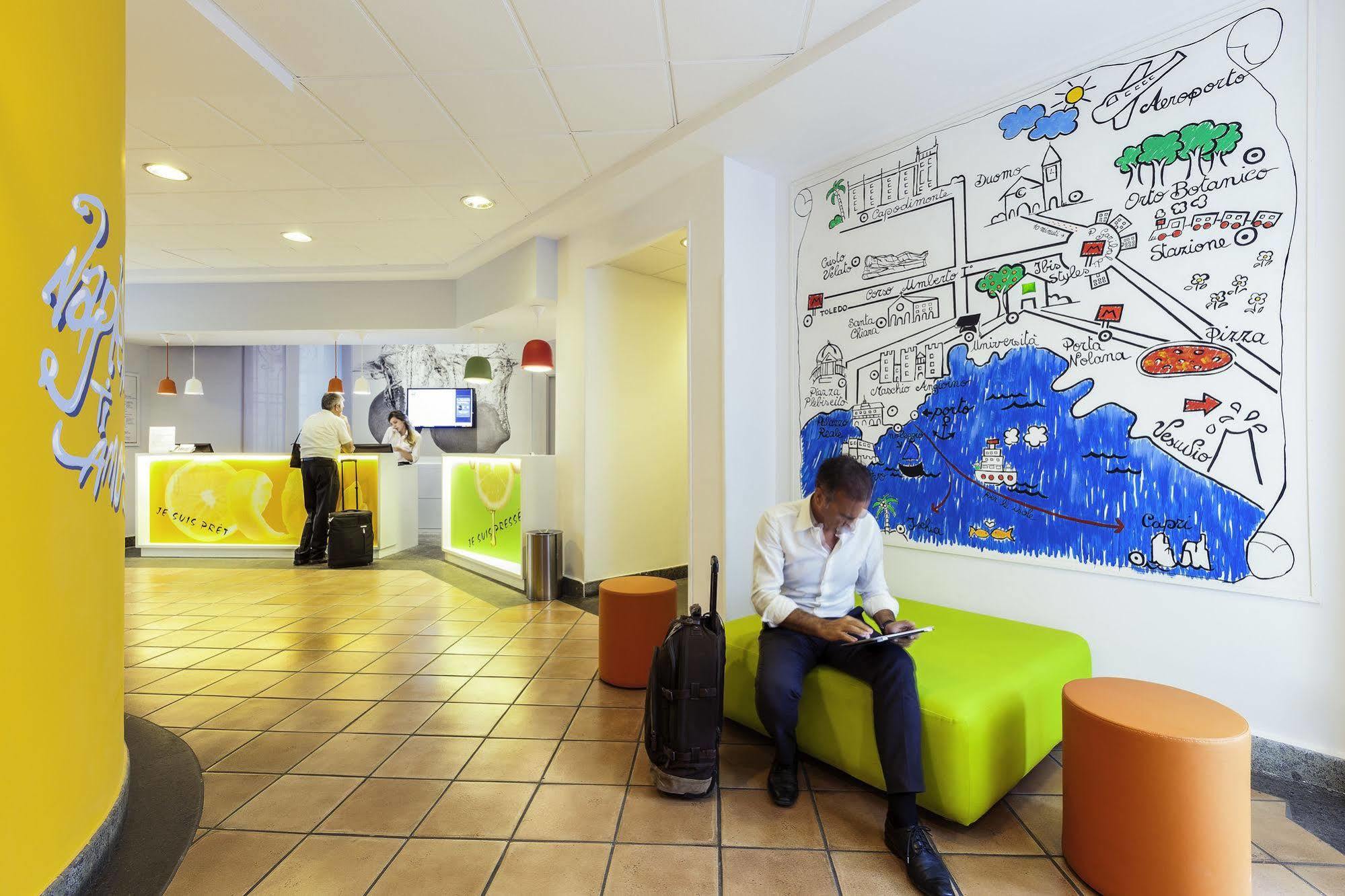 Ibis Styles Napoli Garibaldi Hotel Ngoại thất bức ảnh