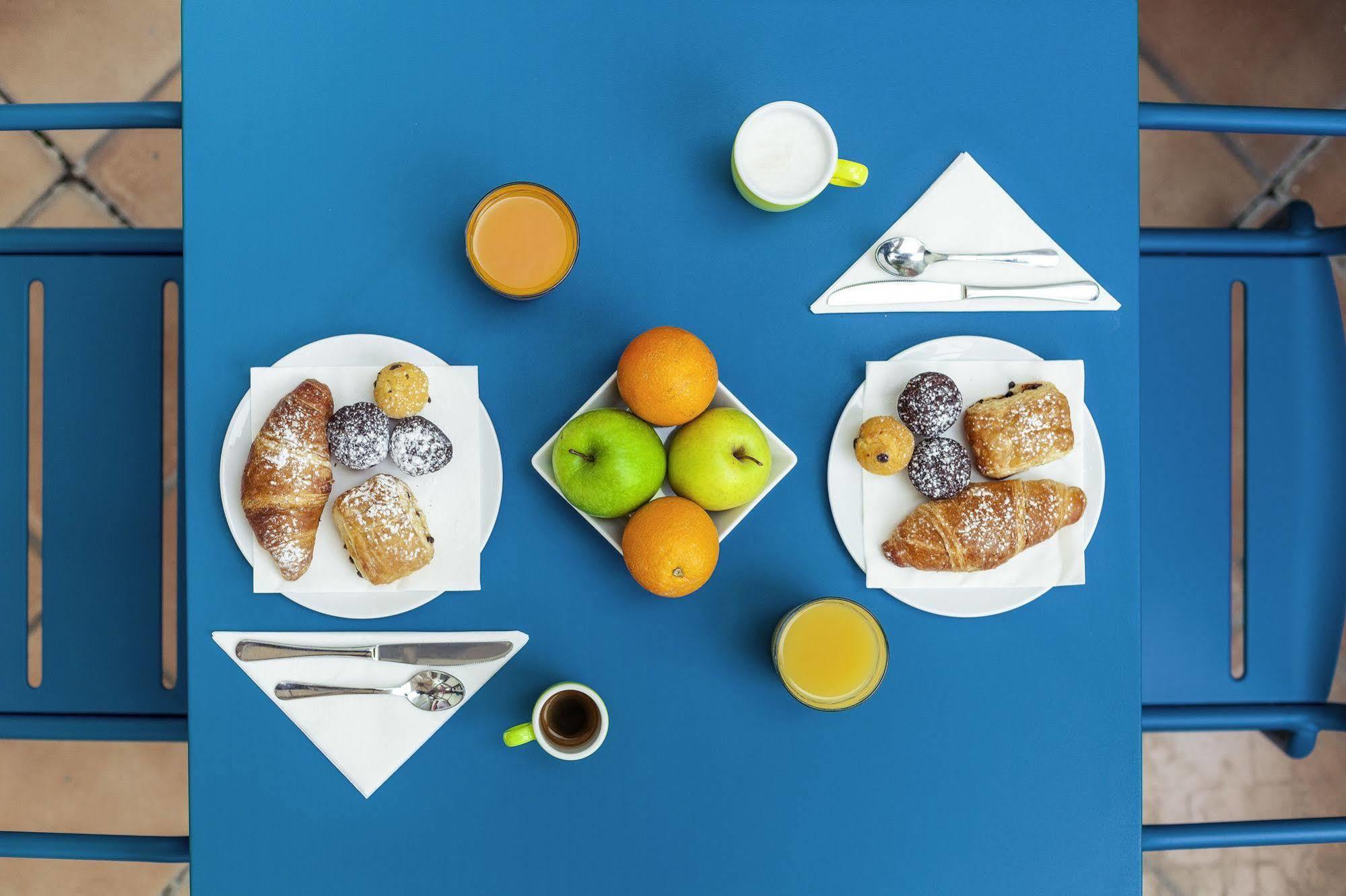 Ibis Styles Napoli Garibaldi Hotel Ngoại thất bức ảnh